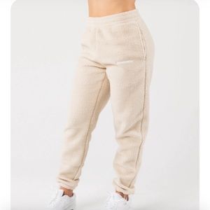 ALPHALETE KING JOGGER BRAND NEW